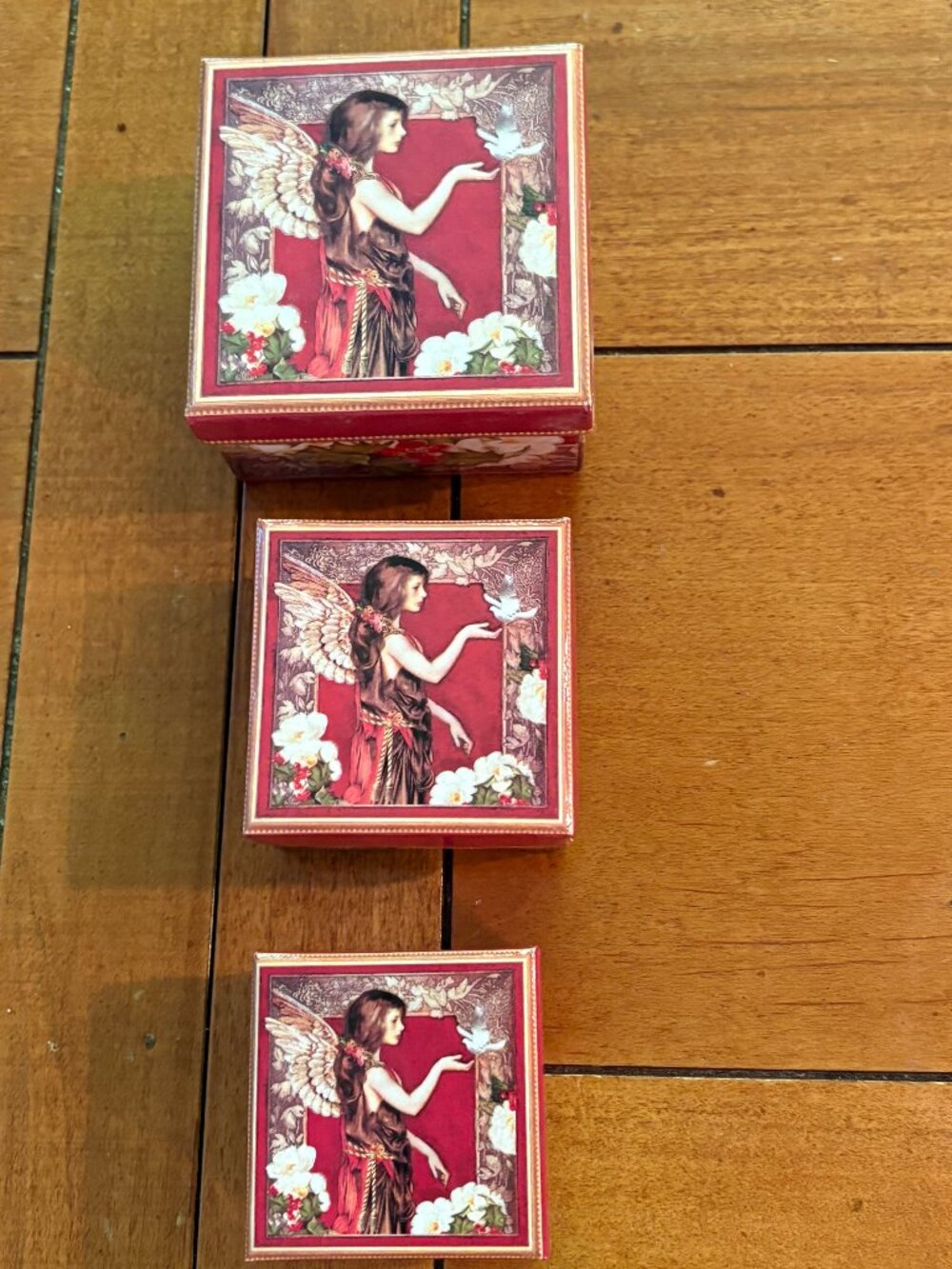 Super cute nesting little gift boxes: 3.5", 3", 2"
